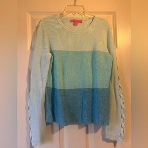 Lilly Pulitzer women’s Sweater with Braided Sleeves